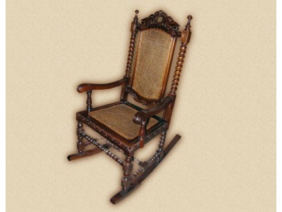Кресло-качалка с ротангом